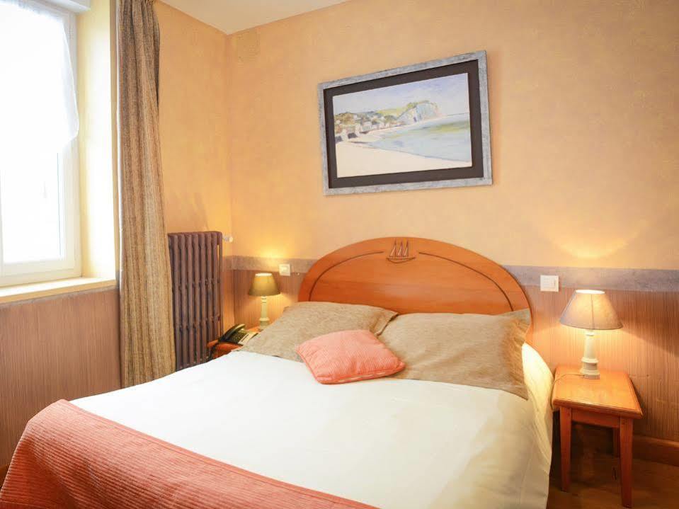 Hotel Restaurant Le Cap Barneville-Carteret Bagian luar foto